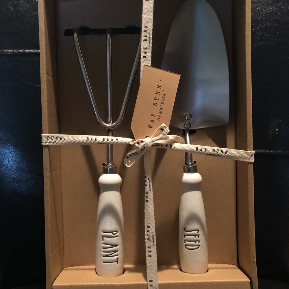 Rae Dunn garden tools